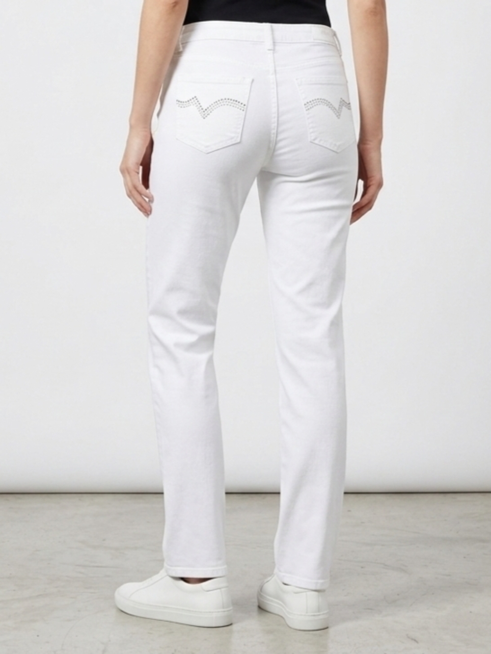 Jones New York White Straight-Leg Jeans With Bling Size 8